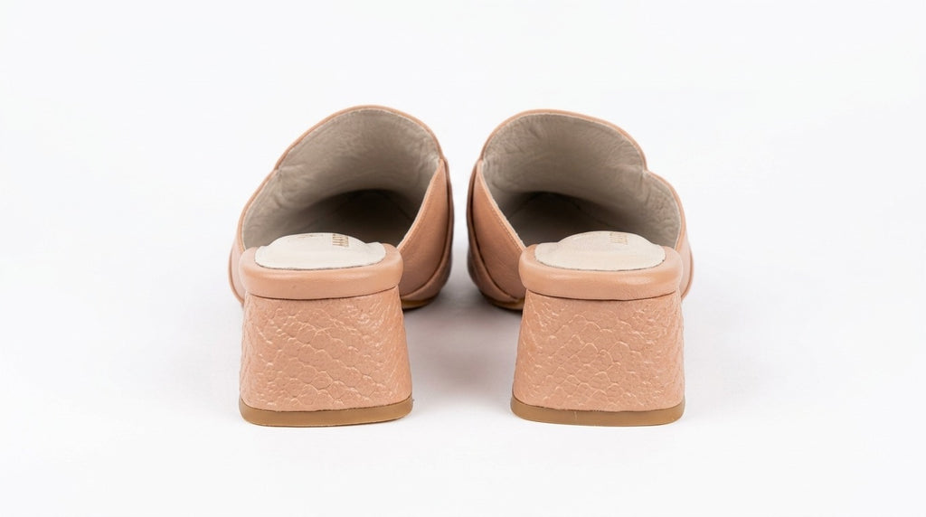 MULE X FOLIA EN CUERO